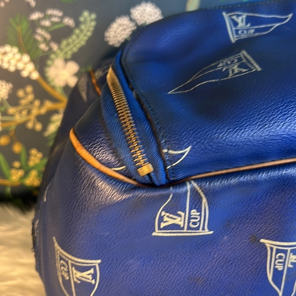 LV limited Edition Golf/Travel bag​​​​​ - Picture 5 of 5